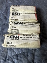 CNH 1102258 Halogen Bulbs OEM