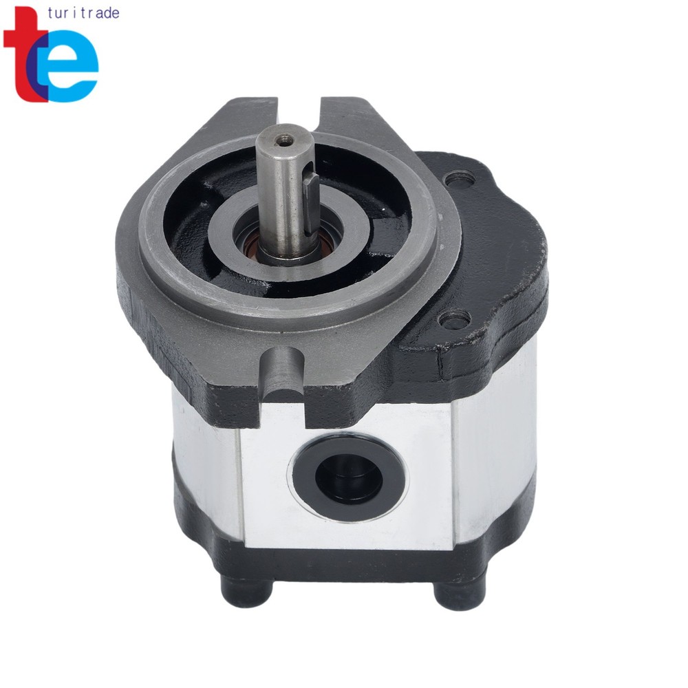 SAE A-2 5/8 Inch Hydraulic Pump 1-4 GPM Keyed Shaft Cast Iron Compact Design