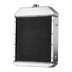 3 Row Radiator For Case 1845 1845B 1845S 480D 480LL 580D 580SD 586D 584D 585D US
