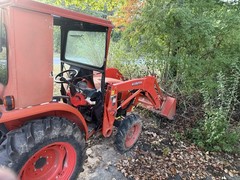 2021 KUBOTA L2501 Quick Connect Tractor W/Loader 3rd Function Valve 80hrs