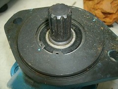 CUMMINS VICKERS HYDRAULIC POWER STEERING PUMP 708879 V20F1P6P38C4D11 PETERBILT