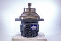 Sauer Sundstrand 90K075 NGON8N0S1 95-31031 Hydraulic Motor