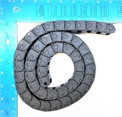 IGUS 3′ Chain Energy Track 09.20.028 NOS