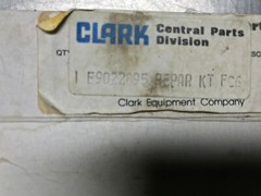 E9022895 GENUINE Clark REPAIR KIT Euclid GM Terex