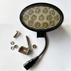 For John Deere 1023E 1025R 1026R 2305 2320 2520 2720 2025R Oval Cab/Fender Light
