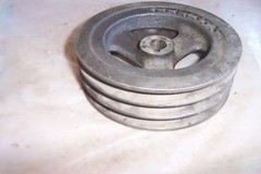 Euclid / Terex / GM / Detroit Diesel new pulley casting # 5111555 