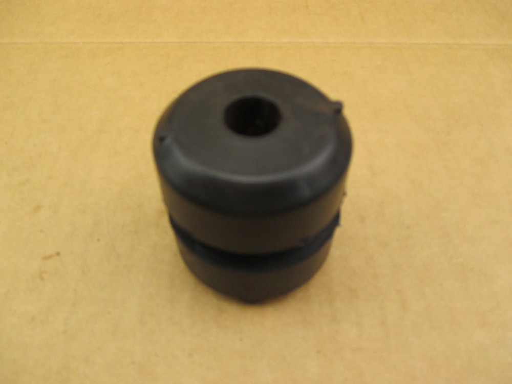 ENGINE MOUNT FOR JOHN DEERE JD 7405 7410 7500 7510 7600 7610 7630 7700 7710 7715