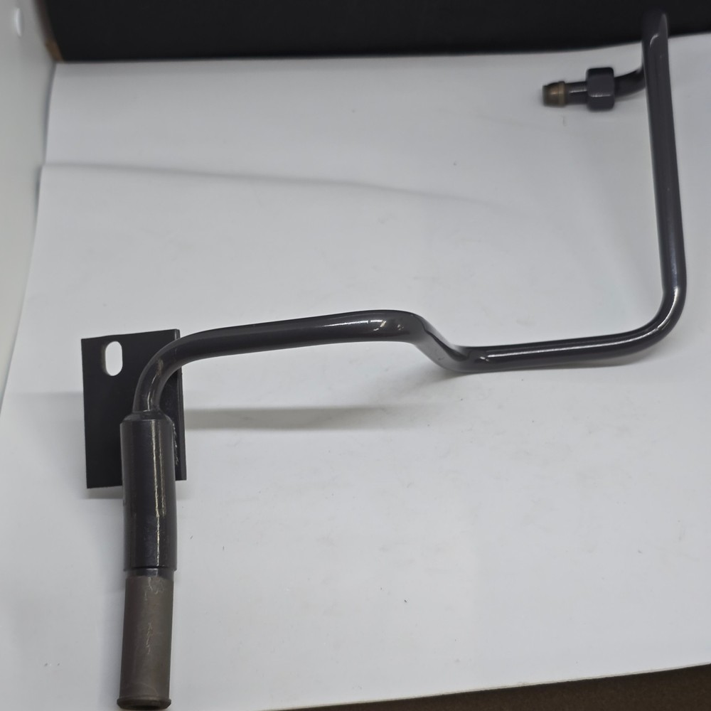 Genuine OEM Kubota Hydraulic Transmission Return Pipe 68811-33825 Fits R400 R400