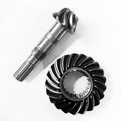 3C315-42300 for Kubota M4800 M4900 M5400 M5700 M8200 Ring Gear and Pinion Set