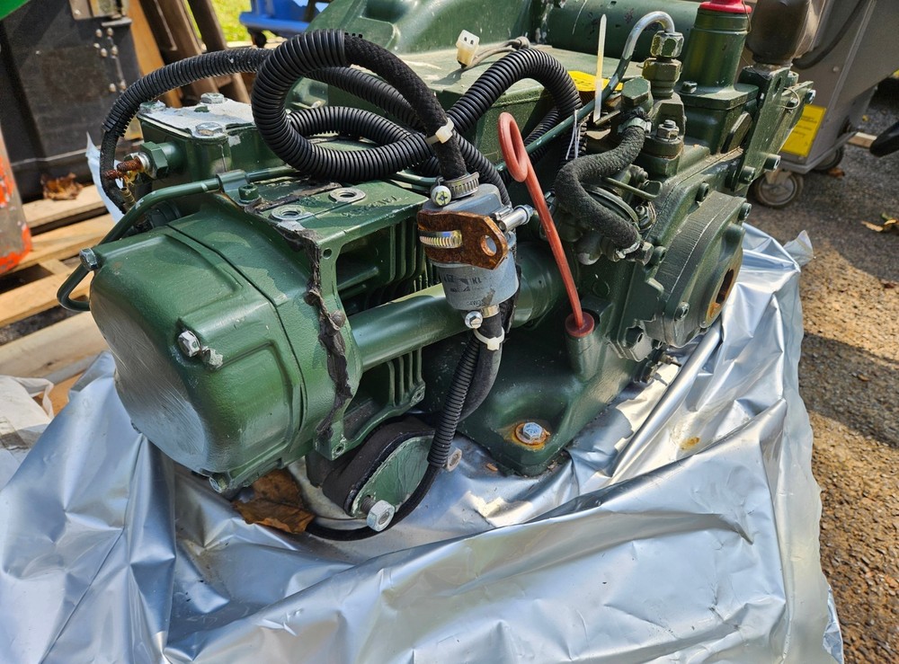 Farymann Diesel Engine 43F435 Type 110 Trim M5 3000RPM 9.8kW