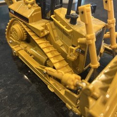 CONRAD 1/50 CATERPILLAR D11N TRACK TYPE TRACTOR CRAWLER DOZER D11R