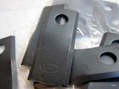 AMA usa mower blades 10pcs 5 left and 5 right 107mm,45mm, 18mm hole