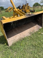 John Deere 410E Front Loader Bucket, Arms & Cylinders