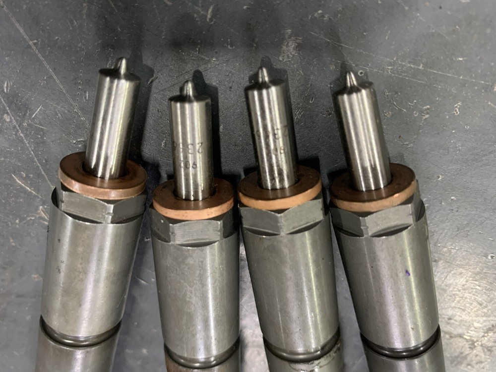 Iveco F5H Injector Takeoffs Fits Case New Holland OEM 5801569141 Tier 4B Four