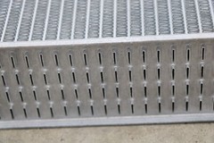 #1329169 4 Row Aluminum Forklift Radiator For Hyster H40XL H45XL C177 GM 3.0L.