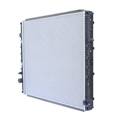 Radiator For 08-13 Freightliner Cascadia 08-10 Columbia 09-10 Century L9500