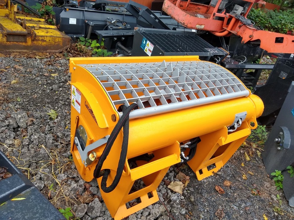 Landhonor self loading skid steer concrete mixer mixing bucket no pump