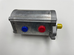 New Toro Dingo Dual Pump Part Number 106-7650 (Fits SOME tracked Dingos)