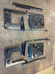 549-4893 Cat Debris brackets ONLY 289D 289D3 Mulching 262D 287D