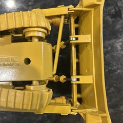 CONRAD 1/50 CATERPILLAR D11N TRACK TYPE TRACTOR CRAWLER DOZER D11R