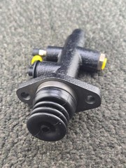 Forklift Brake Master Hydraulic Cylinder Fits Komatsu FG10-20, FG18-20, FD10-20