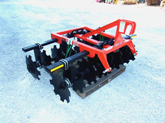New Dirt Dog 6 ft Disc Harrow model 100-11 (FREE 1000 MILE DELIVERY FROM KY)