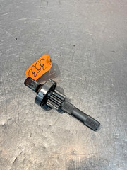 1979 Ford 1100 Tractor Right Bull Pinion Gear Shaft