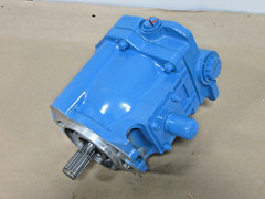 New Vickers MVE19 Hydrostat motor from CaseIH for 4000 and 5000 Windrowers