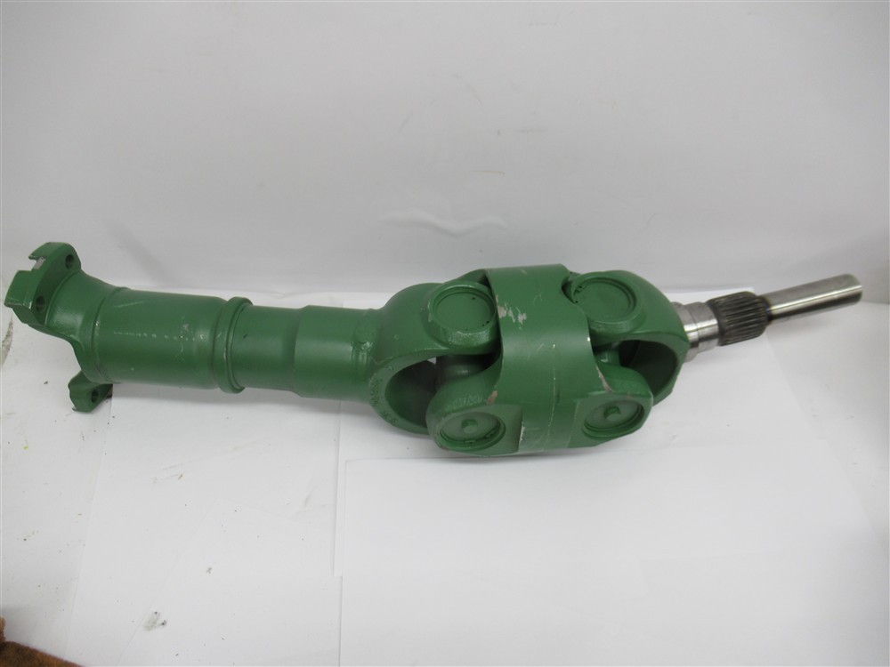 RE574236, Universal Drive Shaft fits John Deere
