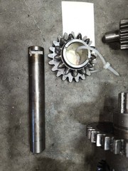 Massey Ferguson 135 Multi Power Tractor – Transmission Gear Set Upper And Lower