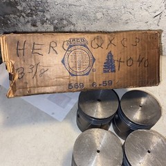 Hercules QXC3 Pistons- NOS