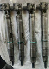 Bobcat OEM Fuel Injector 7261663REV for Skid-Steer, Track Loader, Telehandler