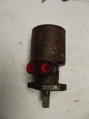 case 1816b drive motor 1816 1816c ( splines have wear)