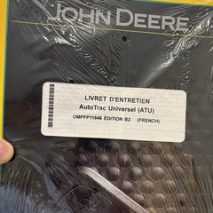 JOHN DEERE AutoTrac Universal (ATU) Operators Manuals, English, French, Spanish