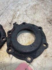 1942 Oliver 70 Tractor Rear Axle Seal Holders Retainers B701A