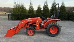 2023 KUBOTA L3302 TRACTOR WITH LA526 LOADER – 4X4 – HYDROSTATIC – LOW HR MACHINE