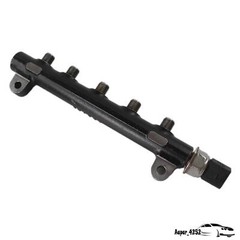 Diesel Fuel Pump & Fuel Injectors & Common Rail For Doosan Bobcat D18 D24 Engine