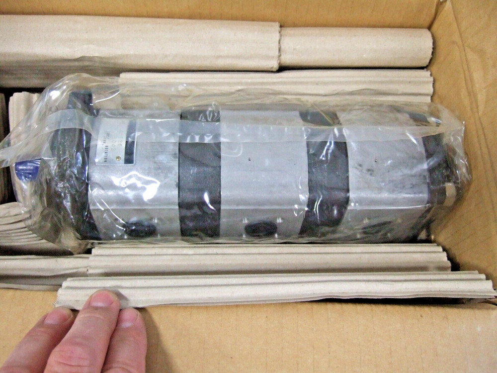 Kubota KX151 triple hydraulic pump 68671-61110-New OEM-Made in Japan