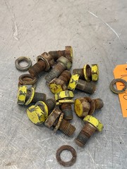 1979 John Deere 950 Tractor Rear Lug Bolts