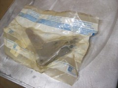 GM General Motors Genuine OEM Recliner 89039103