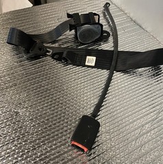 INTERNATIONAL 2515195C1 BLACK 3-POINT SEAT BELT RETRACTOR W/24″ CABLE BUCKLE