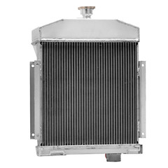 3 Row Radiator Fit 1958-1980 1979 Tractor Farmall 140 140HV and IH 140 369400R94