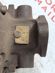 TSX-464 Allis Chalmers WD45 Tractor Carburetor – Parts Only