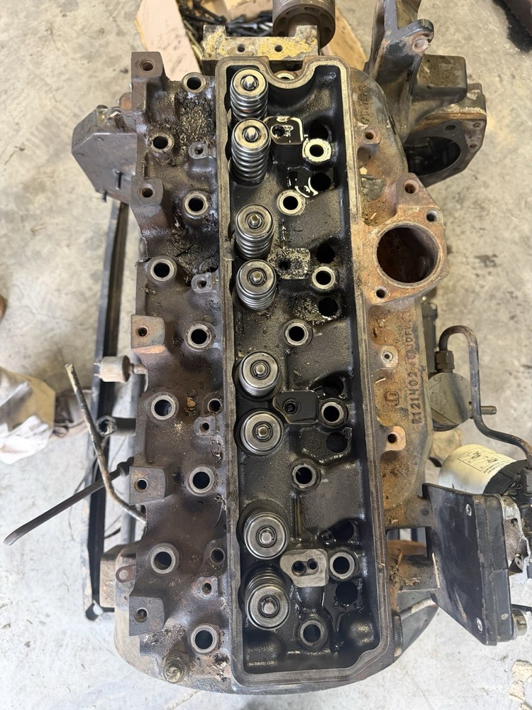 John Deere 4.5L Cylinder Head 4045 R121402
