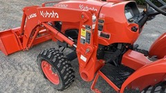 2023 KUBOTA L3302 TRACTOR WITH LA526 LOADER – 4X4 – HYDROSTATIC – LOW HR MACHINE