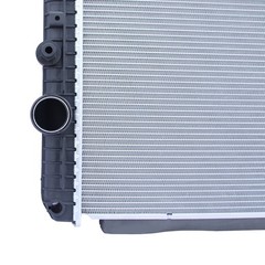 Radiator For 08-13 Freightliner Cascadia 08-10 Columbia 09-10 Century L9500