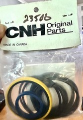 New SEAL KIT cyl rep 2 1/2” w/ psp Monarch 645069 New Holland Sprayers 87577841