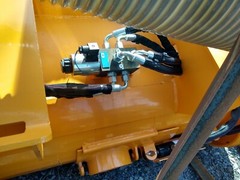 Landhonor self loading skid steer concrete mixer mixing bucket no pump