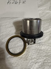 detroit diesel 23532436 Thermostat New In Box