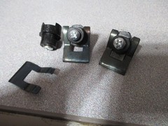 3) FARMALL CUB, A, B,C,H,M LIGHT TREMINAL & CLIP #68417D, TEAR DROP LIGHTS NEW